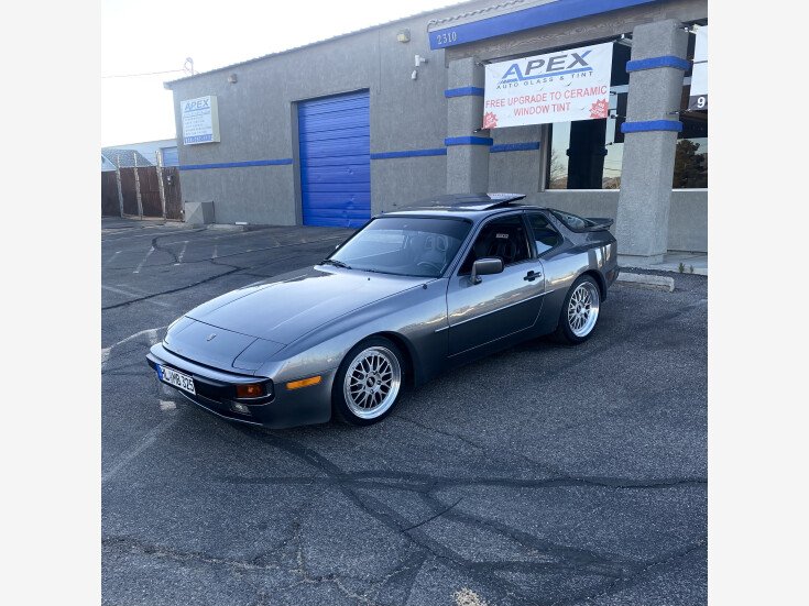 Photo for 1984 Porsche 944 Coupe